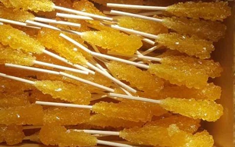تصویر 2 از قیمت نبات نی دار زعفرانی + عمده