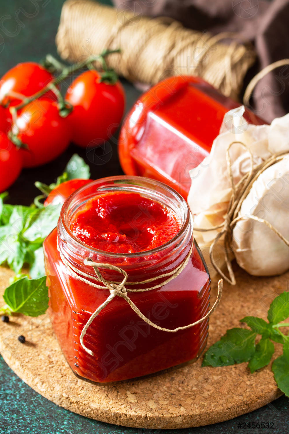 تصویر 2 از فروش رب گوجه یک کیلویی میزبان + قیمت خوب