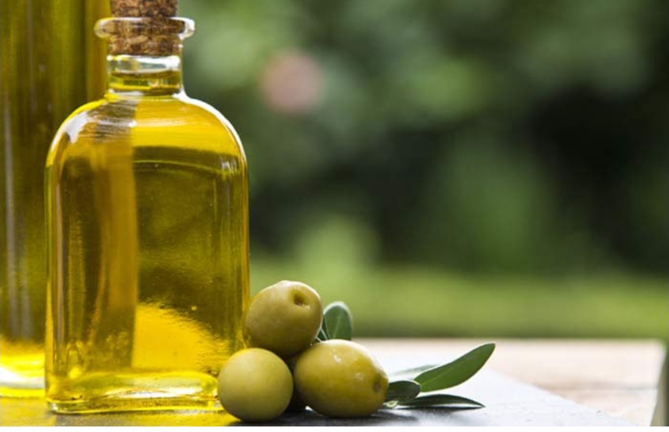 تصویر 4 از فروش روغن زیتون صادراتی با اسید پایین و طعم طبیعی کوهستان + قیمت خرید