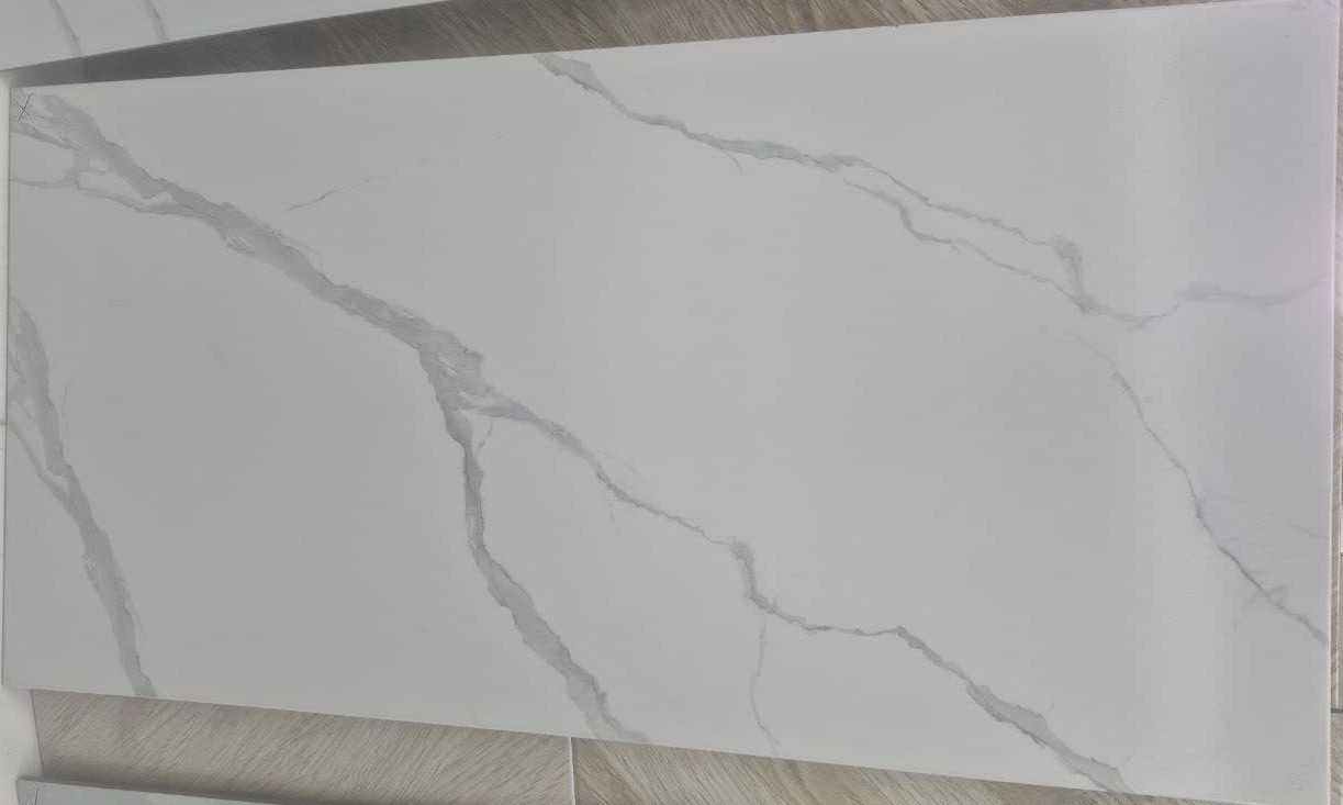 کاشی حمام سفید رگه دار 60*120 ترانس