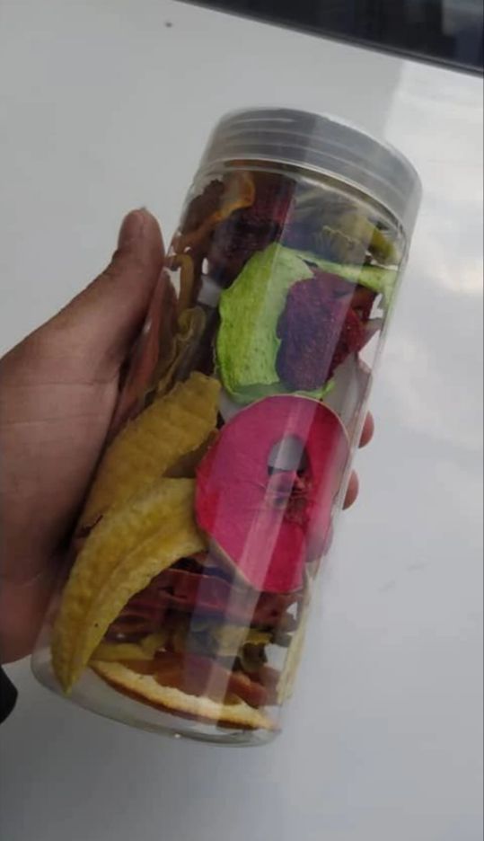 تصویر 2 از جار استوانه ای ۶۵۰ سی سی دهانه ۷۰ خرید
