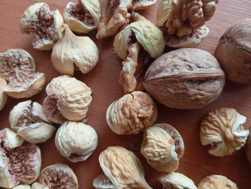 تصویر 1 از مرکز فروش عمده انواع انجیر خشک استهبان + قیمت با صرفه