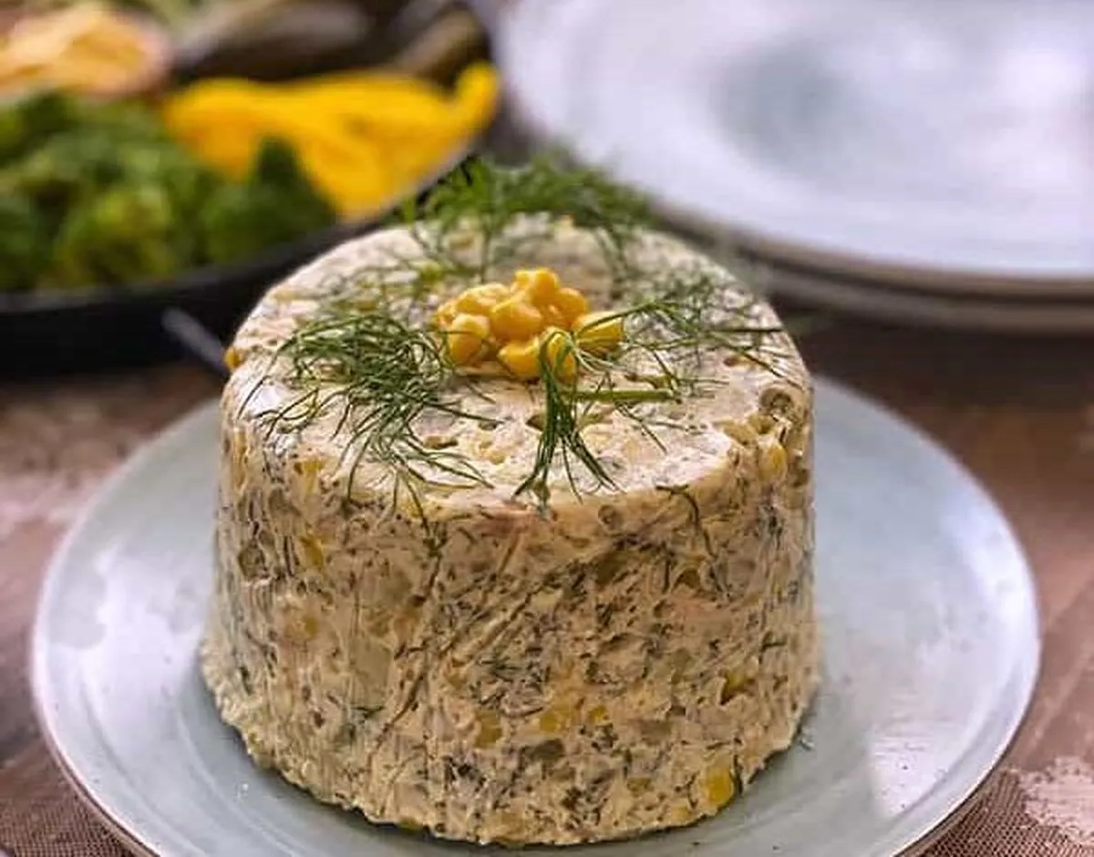 تصویر 1 از قیمت خرید کنسرو سالاد الویه خوش طعم 500 گرمی درجه یک بسته 12 عددی + فروش ویژه