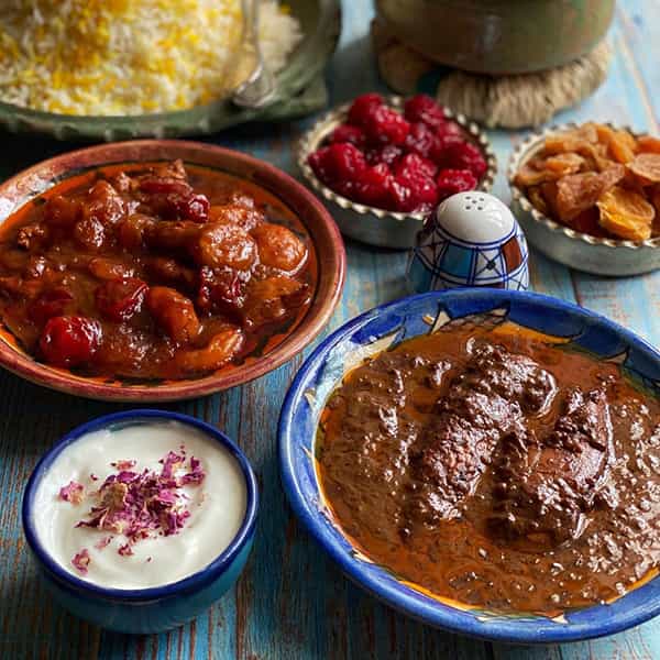 تصویر 3 از قیمت کنسرو خورشت فسنجان 500 گرمی خوشمزه و معطر بسته 12 عددی + فروش فوق‌العاده و به صرفه