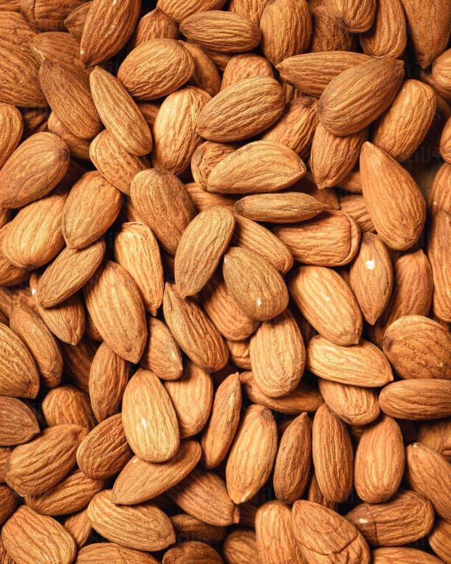قیمت خرید بادام شاهرودی + فروش عمده