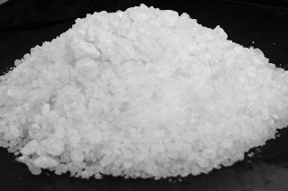 نمک چشمه خلوص بالا عالی ترین نمک + خرید فروش عمده