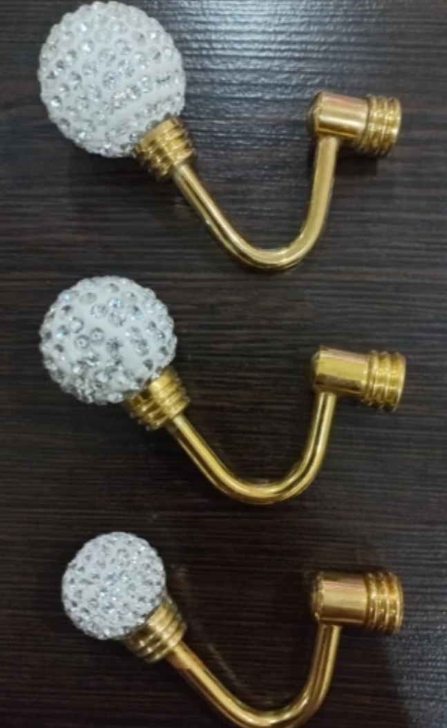 تصویر 2 از قیمت گل میخ نگین دار