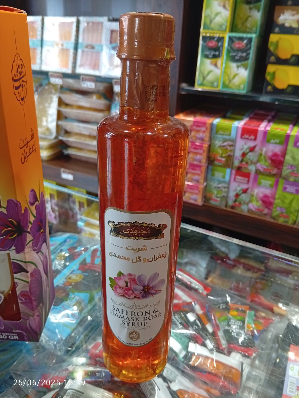 تصویر 1 از شربت زعفران  نوشیدنی اصیل ایرانی مجتهدی