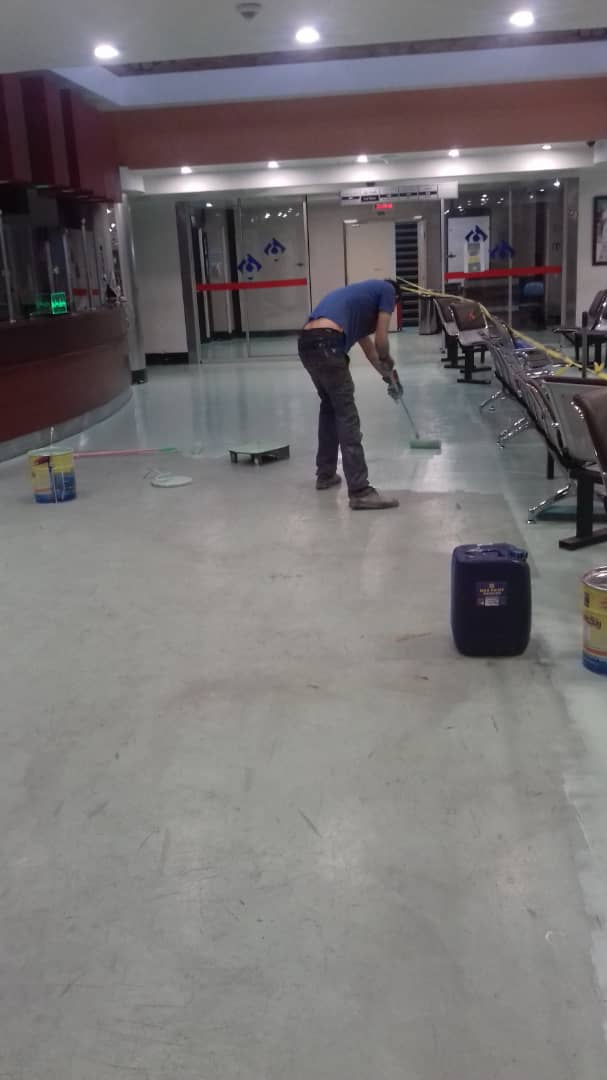 تصویر 2 از معرفی رنگ ترافیکی برای کف با قیمت ویژه