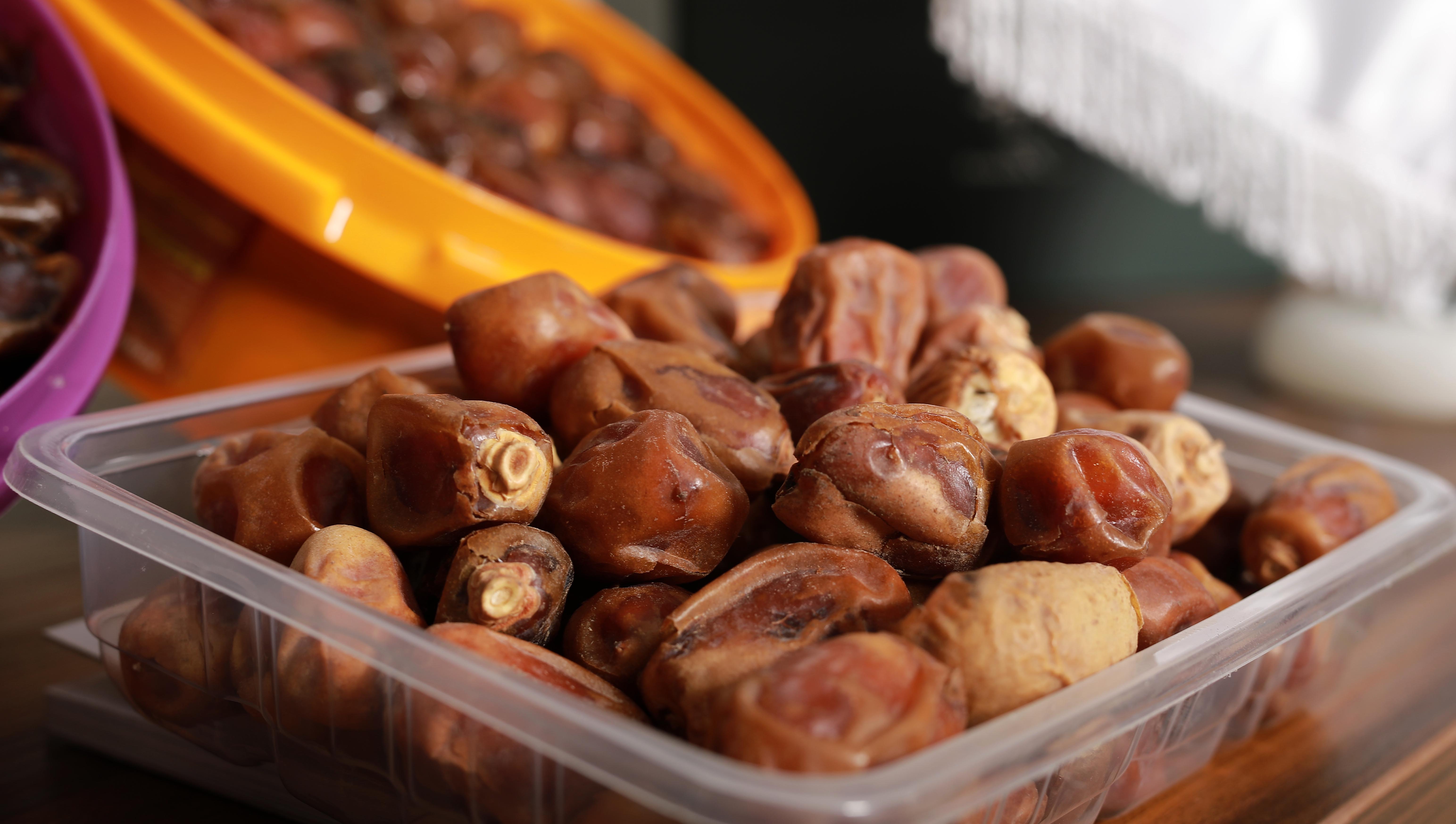 خرما زاهدی مرغوب فله کیلویی
