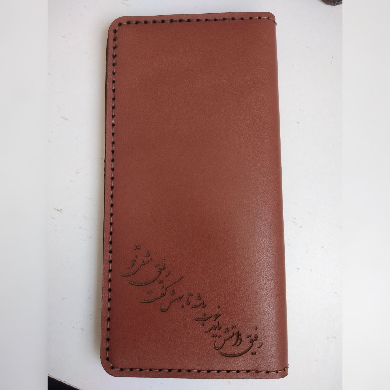تصویر 1 از کیف کتی مردانه چرم طبیعی با حک متن دلخواه شما + فروش تک و عمده