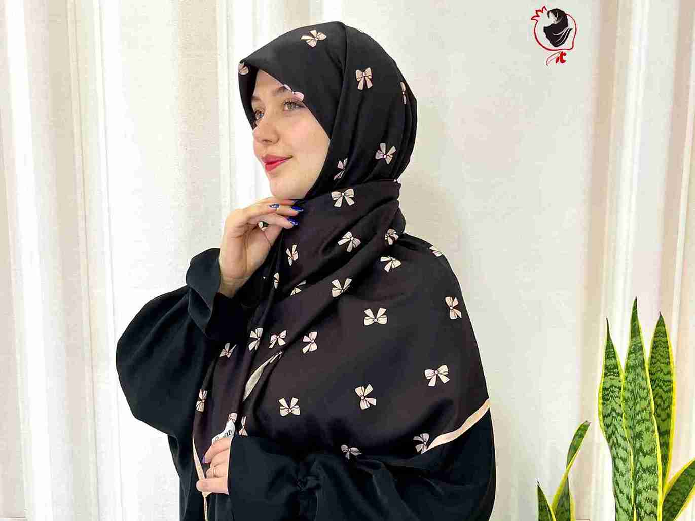 تصویر 2 از راهنمای خرید روسری نخی طرح پاپیون + قیمت عمده