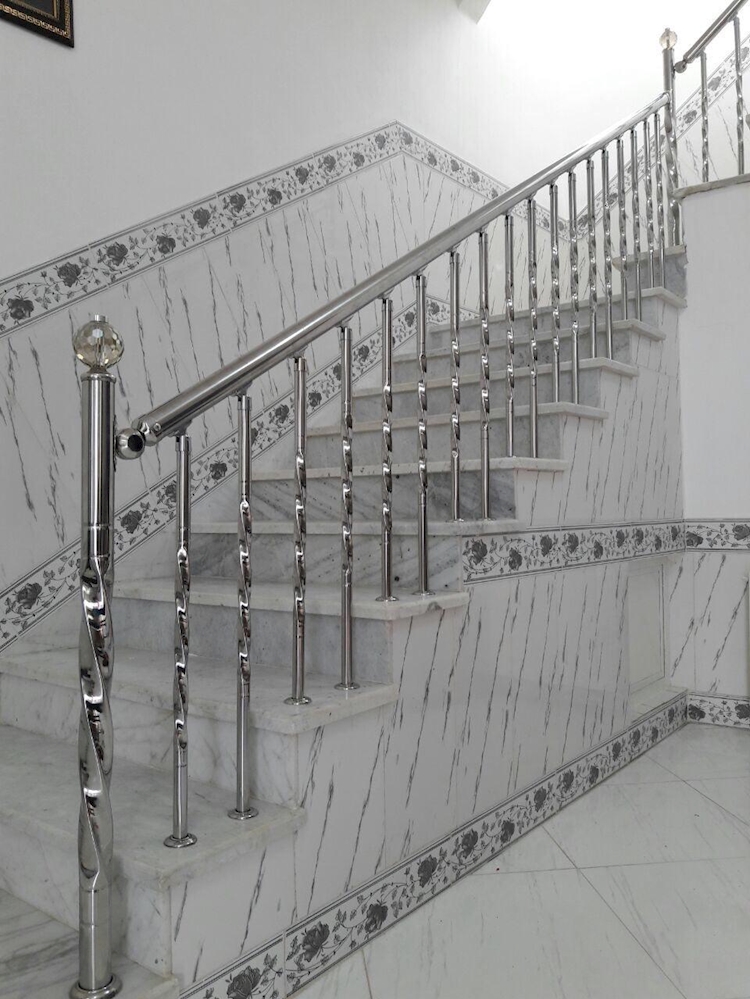 تصویر 4 از نرده استیل بندرعباس