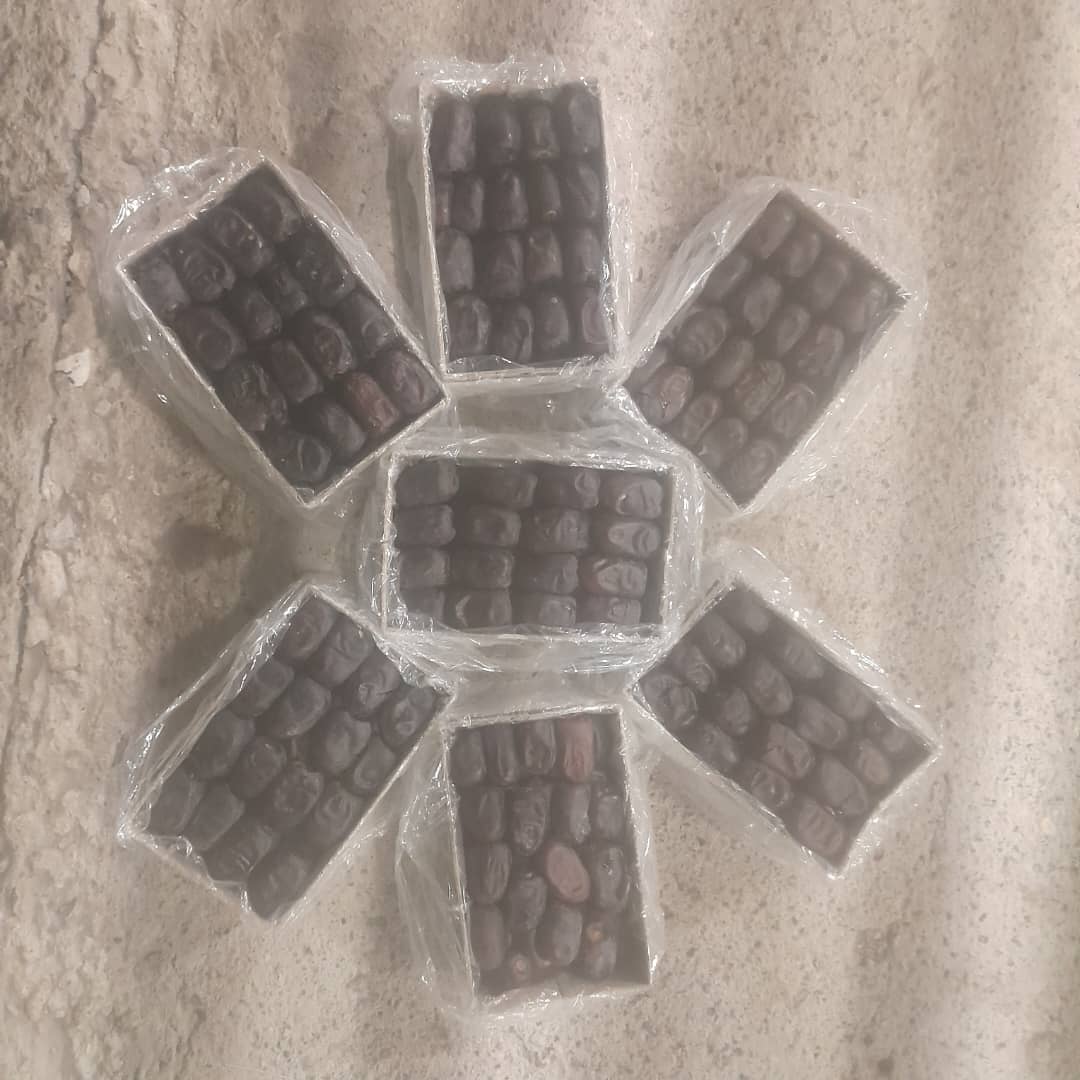 تصویر 2 از خرما مضافتی اصل بم کرمان + قیمت عمده و به صرفه