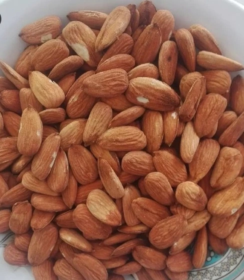 تصویر 1 از قیمت مغز بادام مامایی + ویژه صادرات