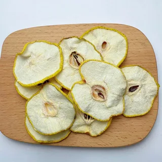 تصویر 4 از گلابی خشک امساله، تازه‌ ترین محصول با طعم و کیفیت بی‌نظیر