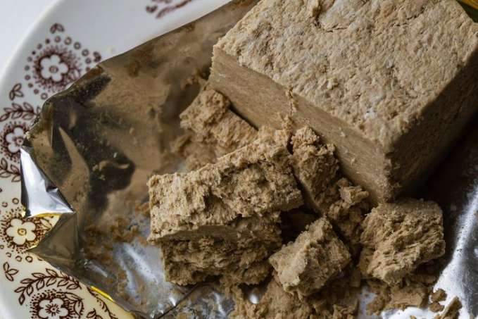 تصویر 3 از قیمت استثنائی حلوا ارده رژیمی + فروش صادراتی
