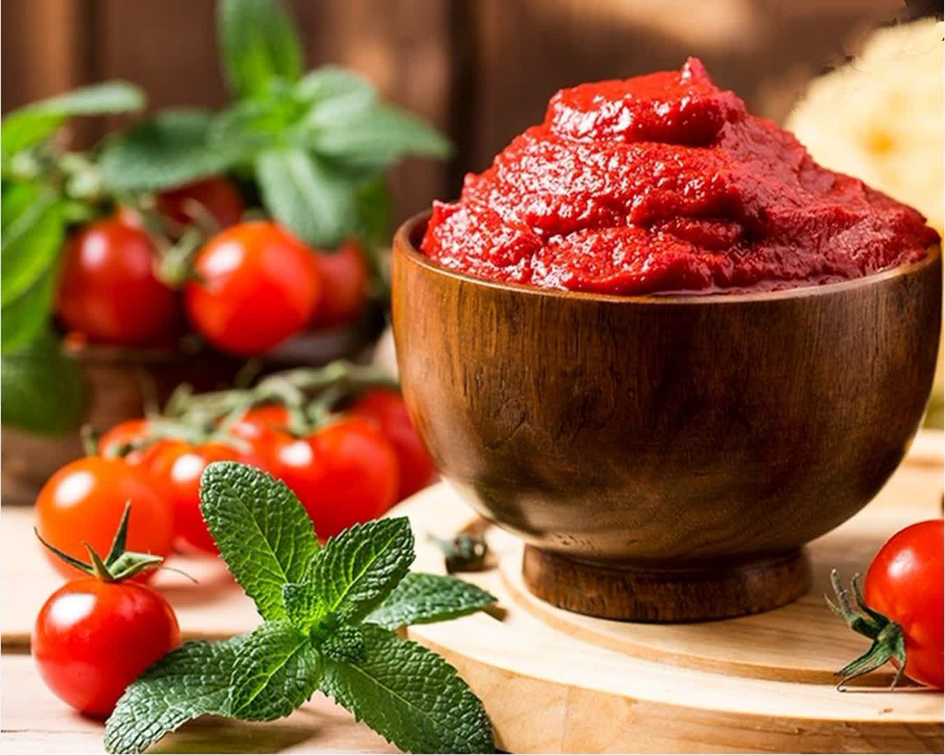 تصویر 3 از قیمت روز رب گوجه فرنگی 800 گرمی مکنزی