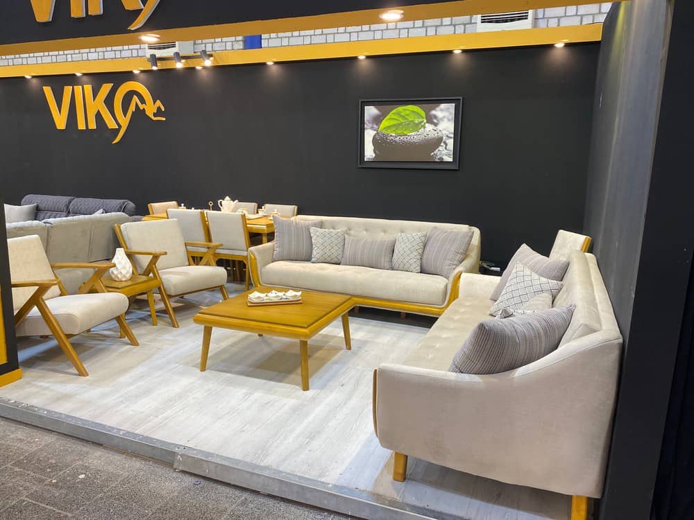 تصویر 1 از فروشی به قیمت منصفانه بازار از مبل مدل راحتی رنگ روشن
