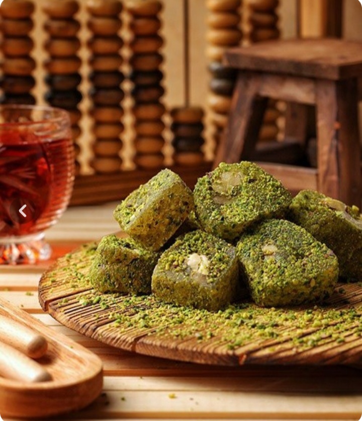خرید باسلوق پسته ای + ارسال سراسری