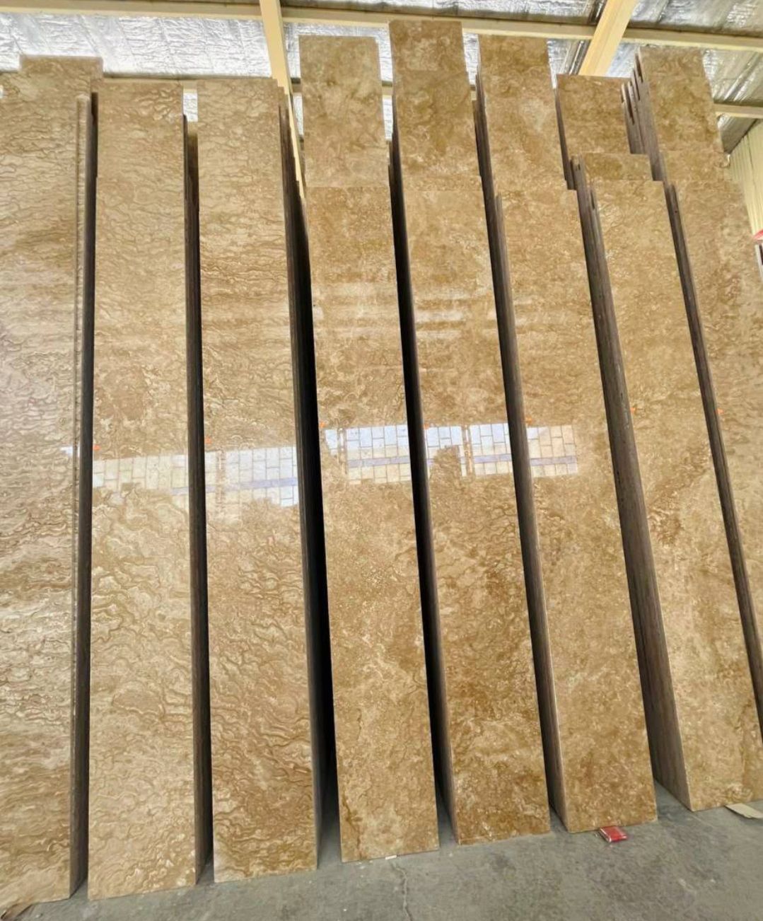 قیمت بی‌ نظیر سنگ تراورتن عسلی + فروش ویژه