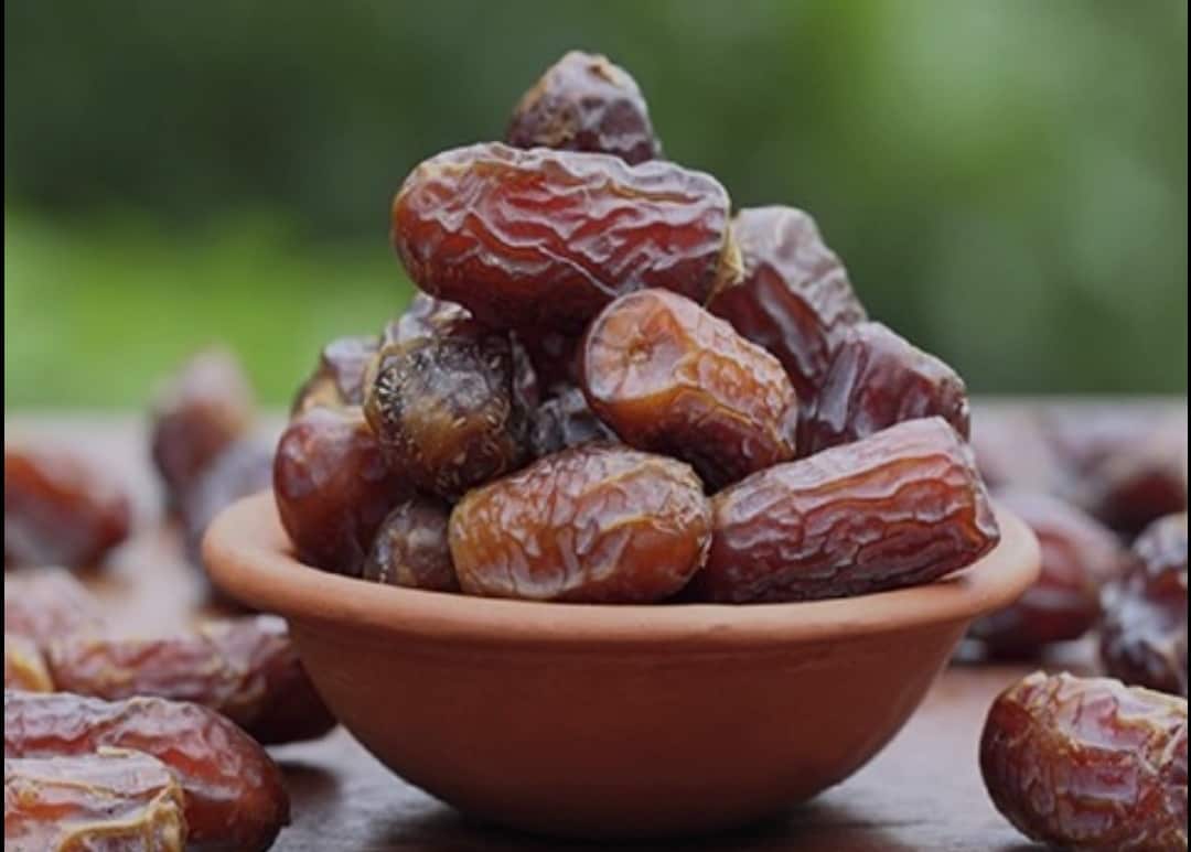 تصویر 1 از خرما استعمران صادراتی قیمت فروش به صرفه