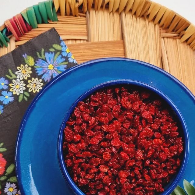 تصویر 1 از قیمت زرشک ارگانیک بیرجند + گنجینه ای از خواص دارویی و غذایی