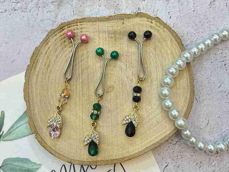 تصویر 3 از قیمت خرید گیره روسری فانتزی + فروش ویژه