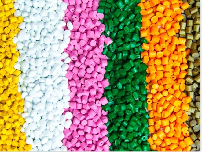 تصویر 2 از خرید گرانول pvc نرم ضد سرما برای شلنگ صنعتی + قیمت عمده