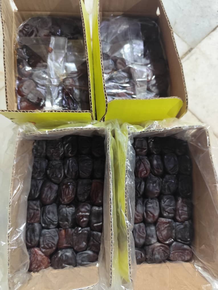تصویر 3 از قیمت خرمای مضافتی بم
