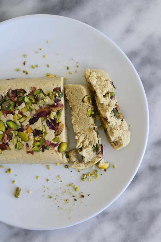 تصویر 5 از قیمت و خرید حلوا ارده سنتی + فروش ویژه صادراتی