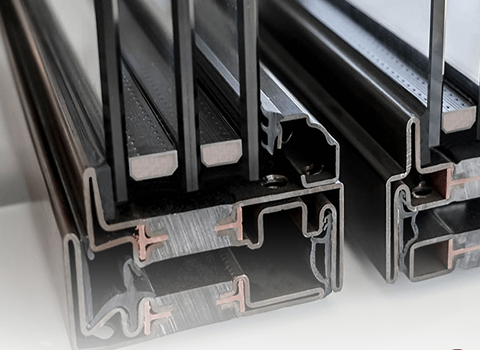 قیمت مناسب ‌و مرغوب پنجره دوجداره upvc
