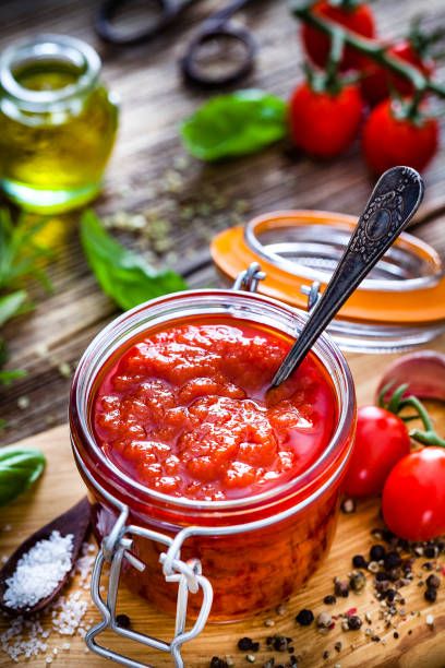 فروش رب گوجه مخصوص آشپزخانه‌های صنعتی