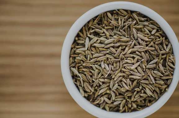 تصویر 5 از زیره سیاه خوش‌ عطر درجه یک