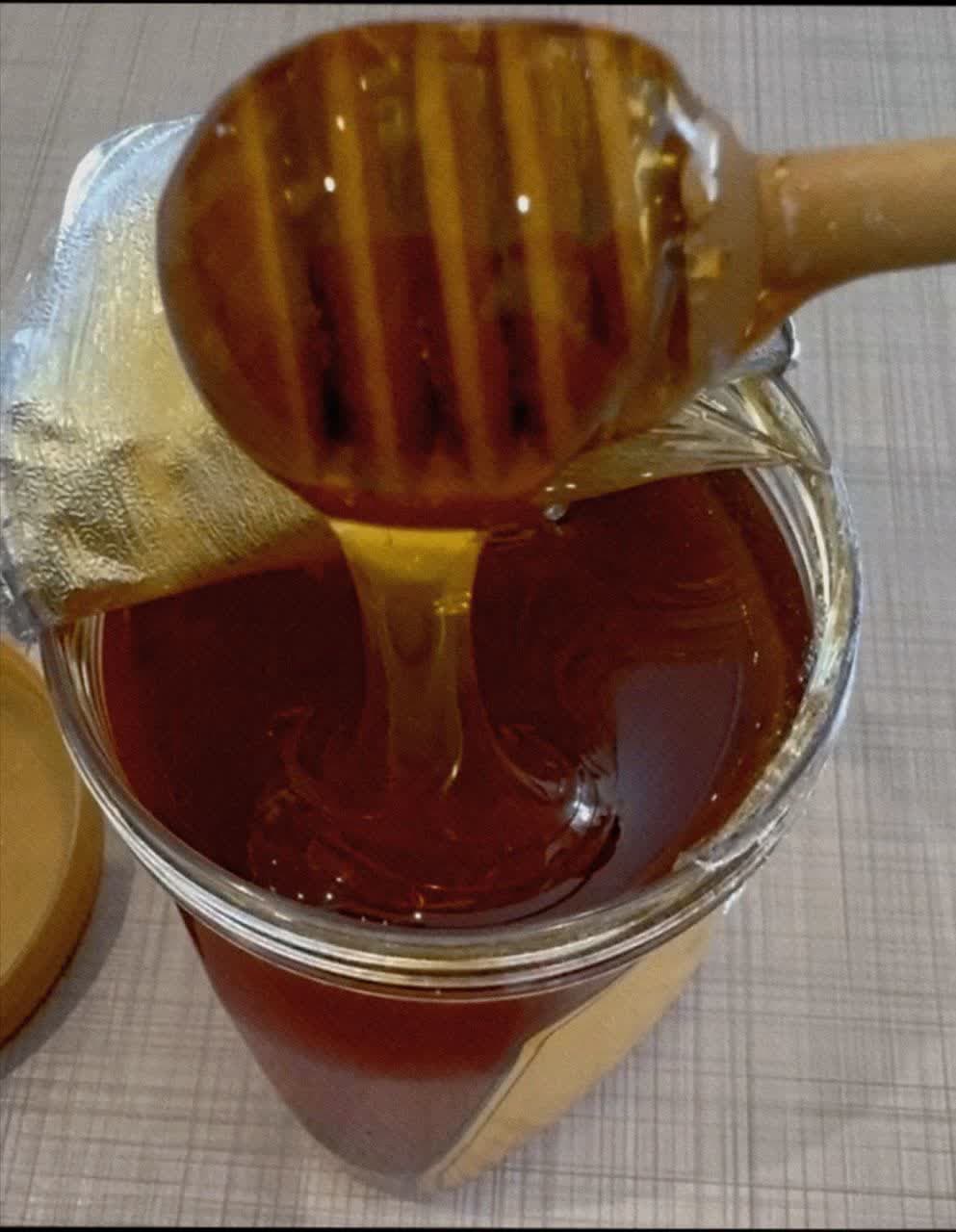 تصویر 1 از خرید عسل شفا 800 گرمی صادراتی آویشن بیوران + قیمت فروش استثنایی و ارسال رایگان و هدیه