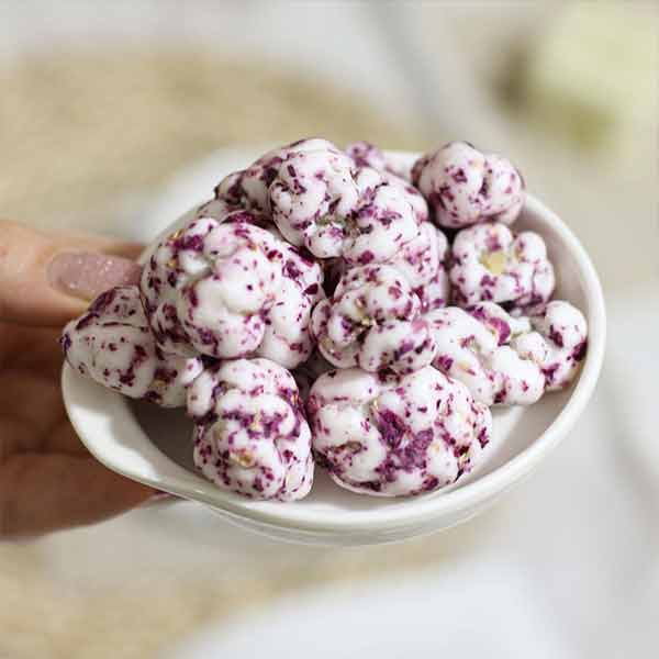 تصویر 1 از فروش نقل گل محمدی با مغز گردو + قیمت خرید به صرفه