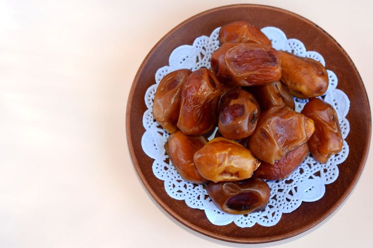 قیمت خرما زاهدی خشک + خرید باور نکردنی