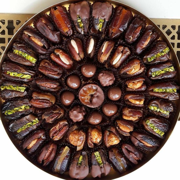 خرید خرما تک نفره