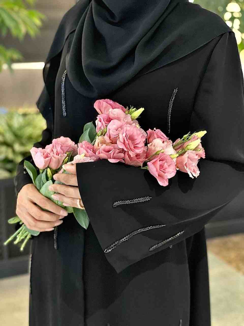 تصویر 1 از مانتو عبایی مجلسی ملیله دوزی