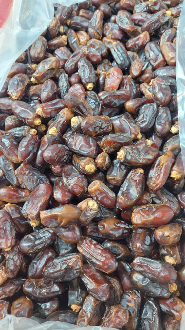 تصویر 2 از خرید بهترین خرمای استعمران صادراتی + طعم بی‌ نظیر و بسته‌ بندی حرفه‌ ای