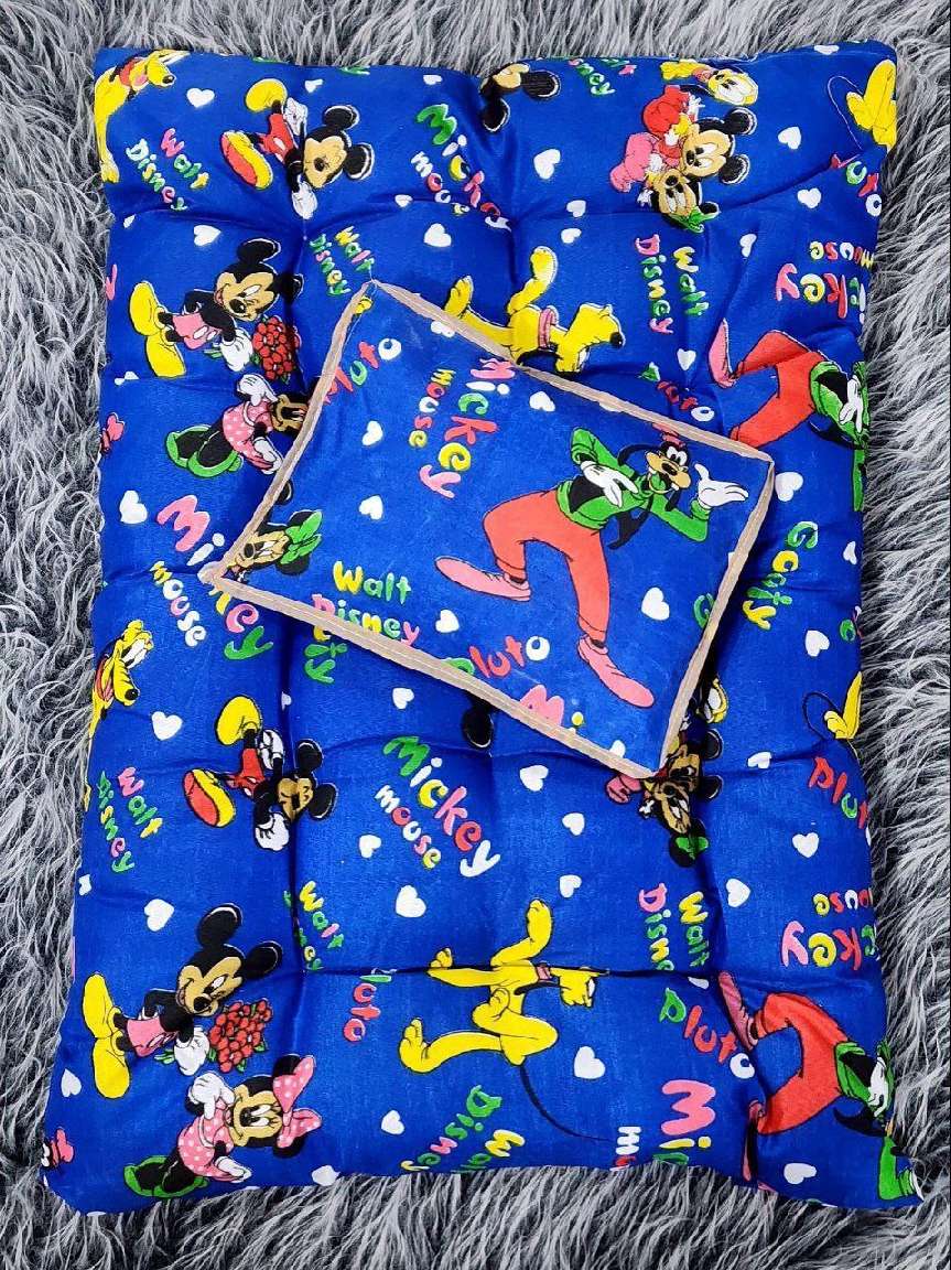 فروش عمده و اقتصادی تشک نوزادی داخل لایکو همراه ۱ عدد بالش سایز ۶۰ در ۸۰