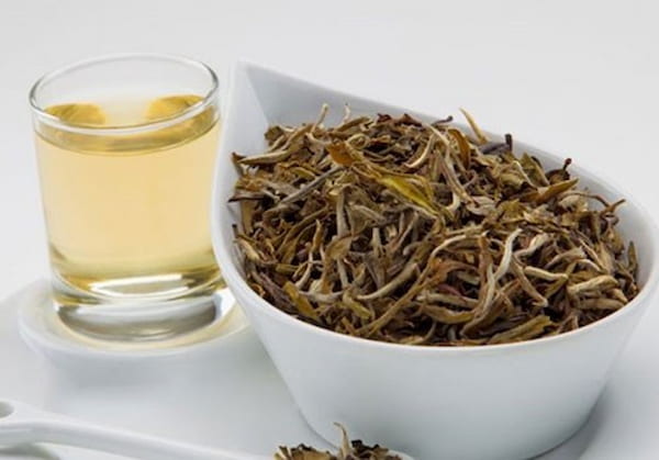 تصویر 1 از فروش ویژه عصاره خوراکی گیاه خار مریم مایع گرید A