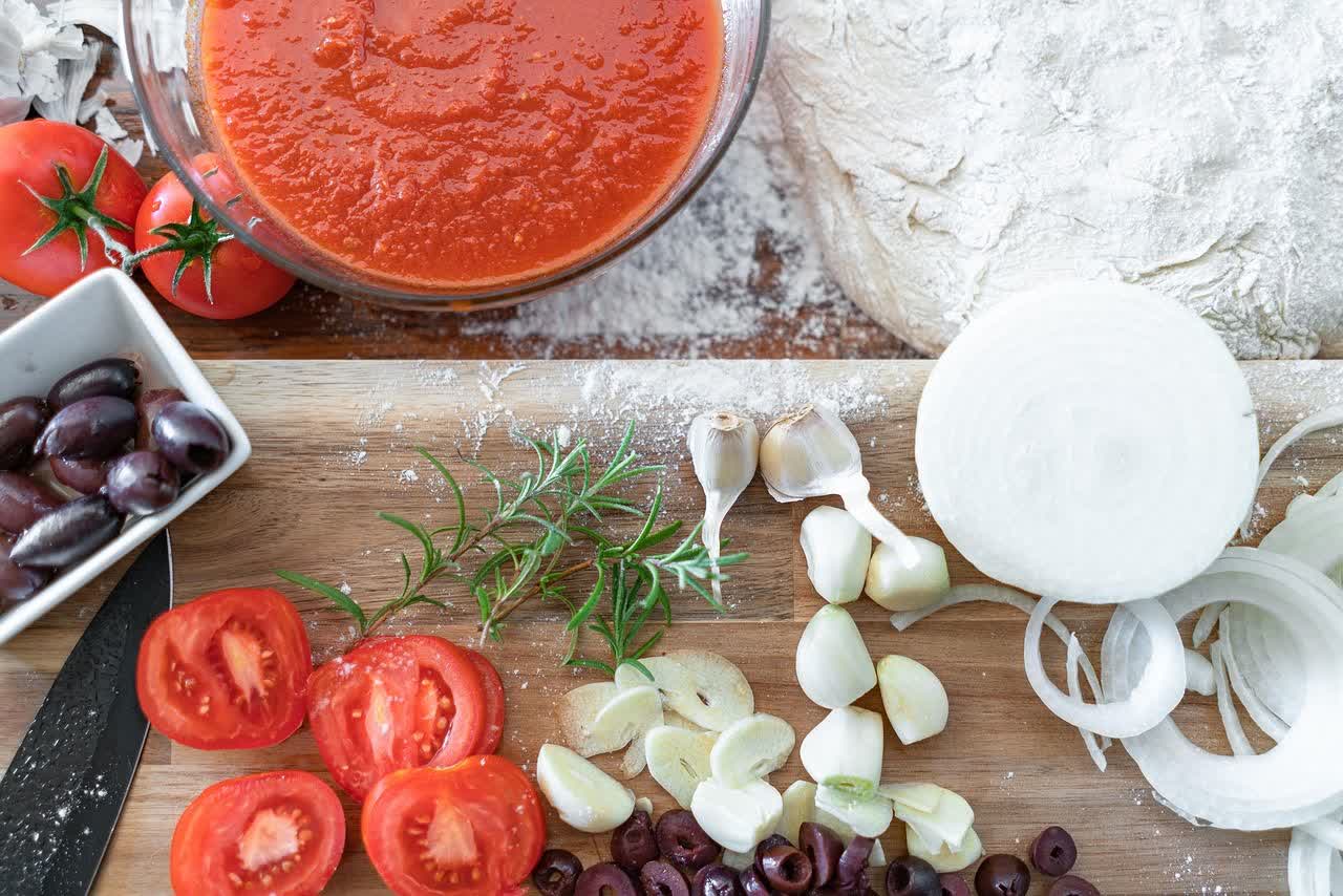 تصویر 1 از خرید رب گوجه گلنوش + قیمت مناسب