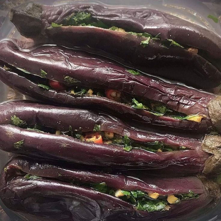 تصویر 1 از ترشی بادمجان شکم پر درباری + پت ۵ کیلویی