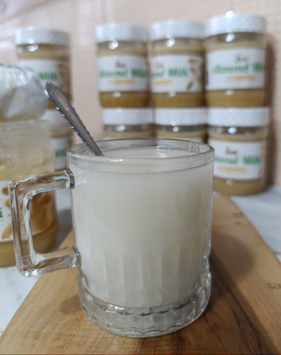 تصویر 2 از شیربادام نیمه آماده اعلا 400 گرمی + قیمت