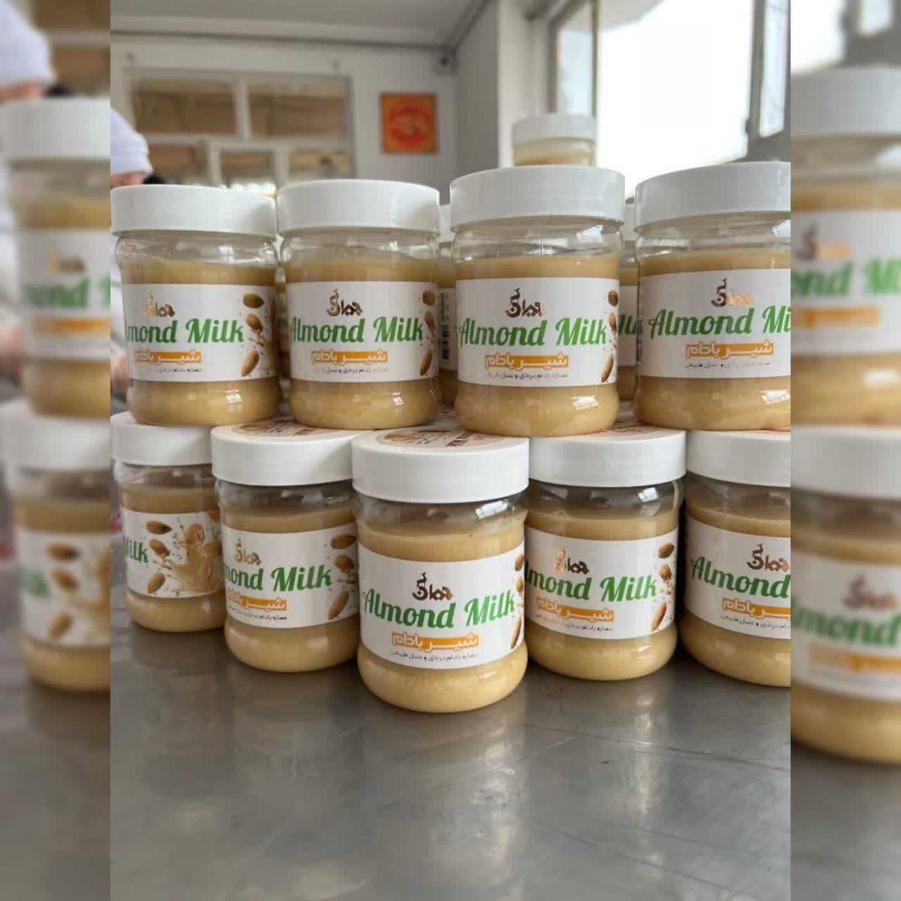 تصویر 1 از شیر بادام نیمه آماده عمده 400 گرمی