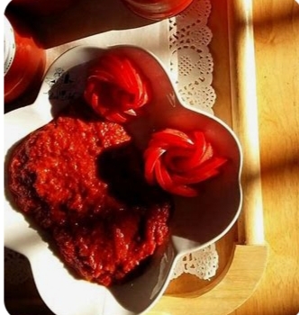 تصویر 1 از رب گوجه‌فرنگی میزبان + خرید