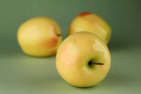 تصویر 5 از قیمت خرید سیب زرد با فروش عمده