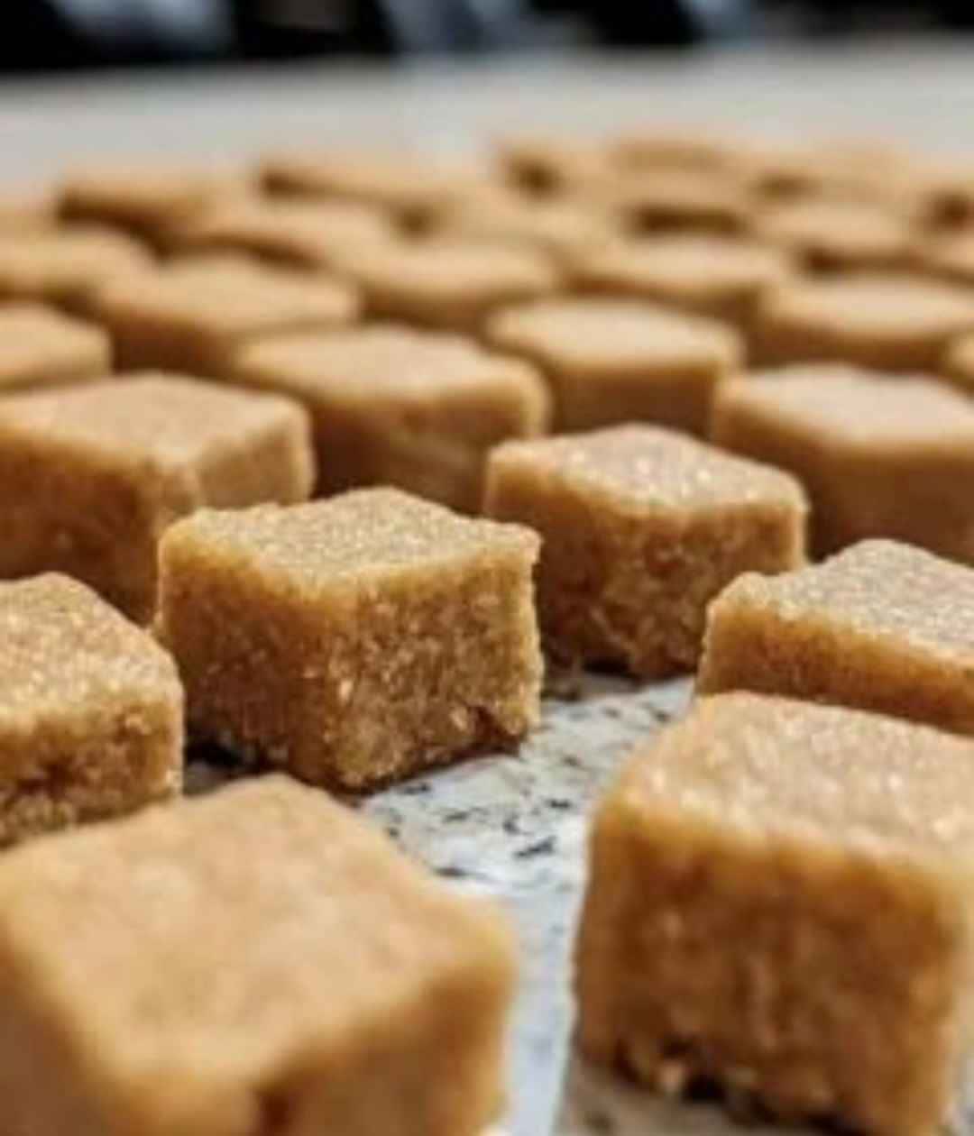 تصویر 1 از قیمت خرید قند قهوه ای گل محمدی اعلا