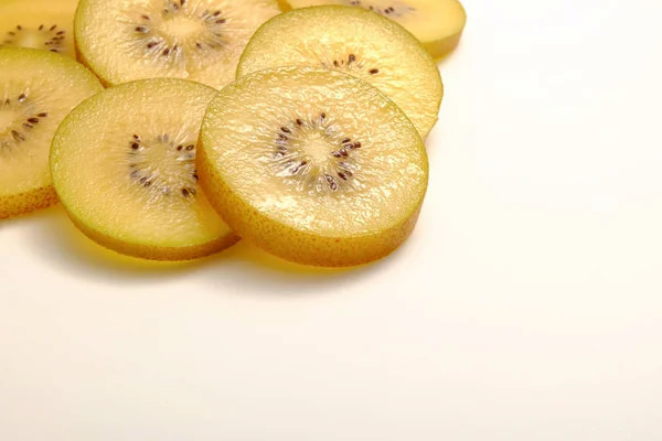 تصویر 1 از قیمت کیوی تو زرد درجه یک + خرید باور نکردنی